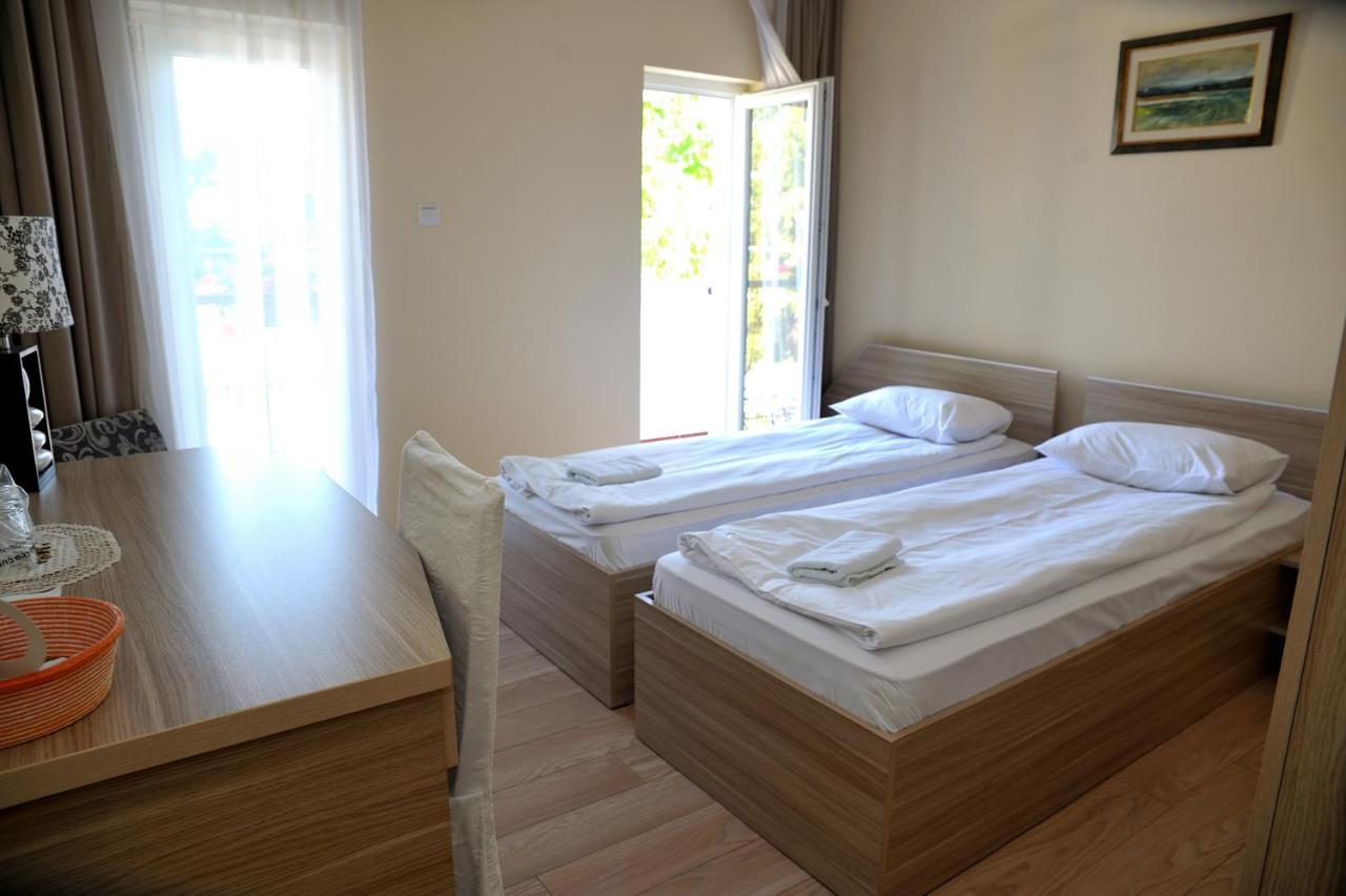 Villa Via Bečej المظهر الخارجي الصورة