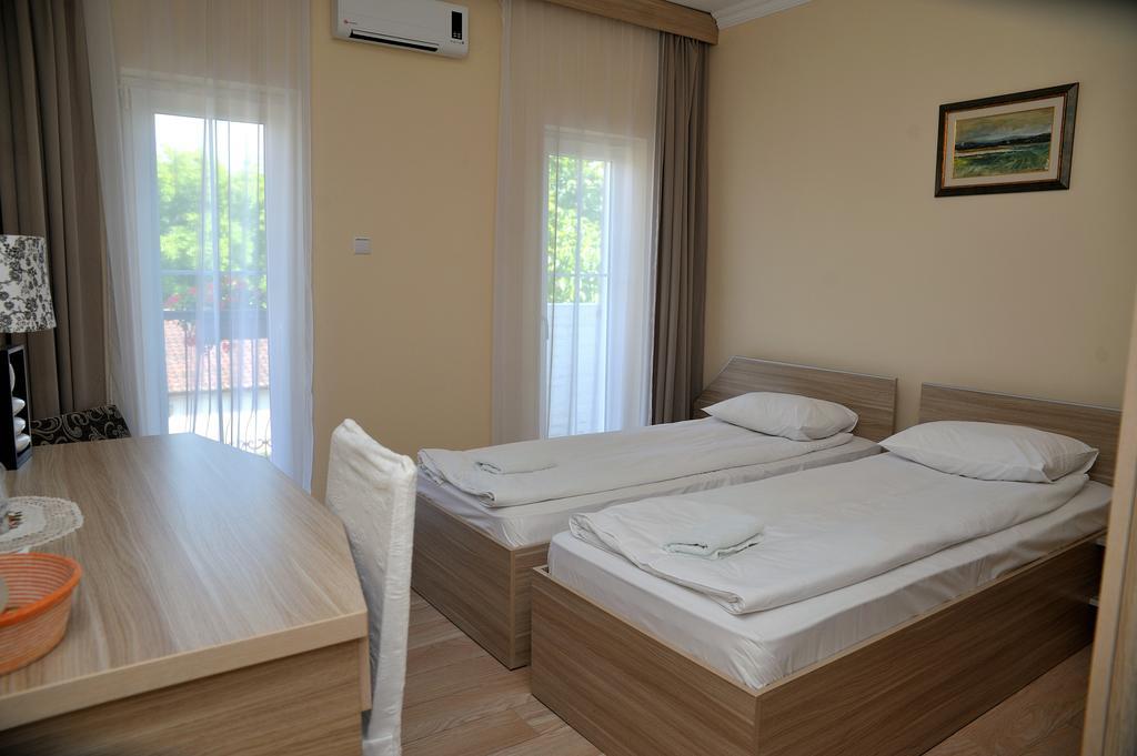 Villa Via Bečej المظهر الخارجي الصورة